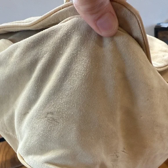 Giorgio Armani Le Collezioni Suede Hobo - Picture 4 of 13